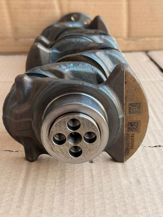 Vibrochen 7812986 BMW N47C16A,N47D16A , cu biele și cuzineți