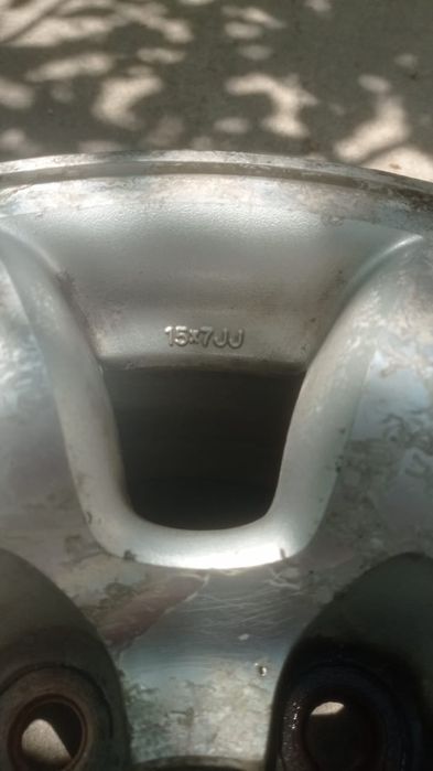 Продам диски на делику кирпич