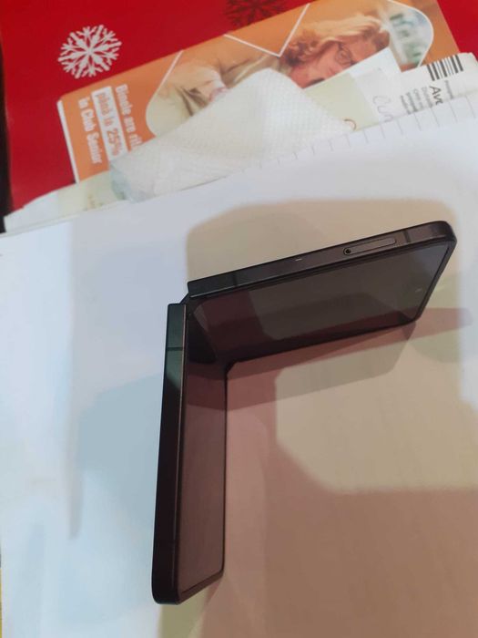 Samsung Galaxy Zflip 7 512gb garantie decenbrie 2027