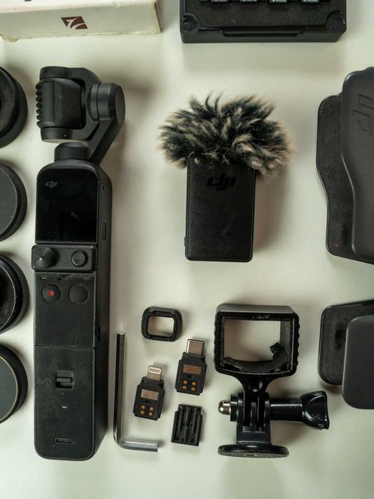 DJI Pocket 2 Creator Combo + Freewell + Sunnylife – stare excelentă