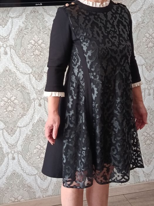 Бутикова рокля  "Lucy"