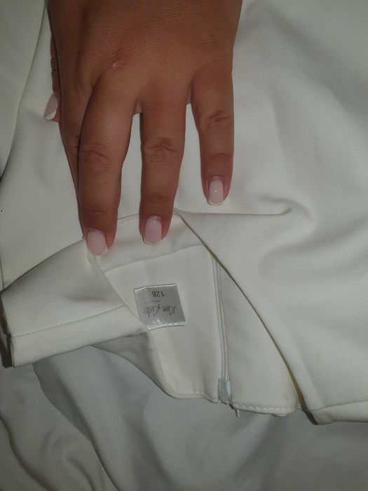 Рокли различни размери 6 - 7-8 г