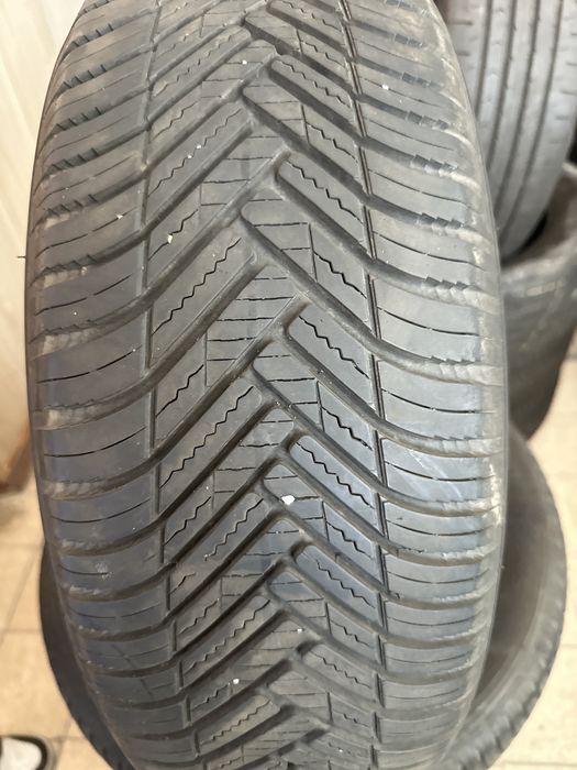 4 бр. Всесезонни гуми Hankook Kinergy 4S² 205/60 R16 - DOT 2023