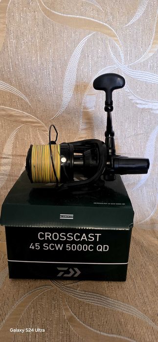 Vand mulinete Daiwa Crosscast in stare foarte buna