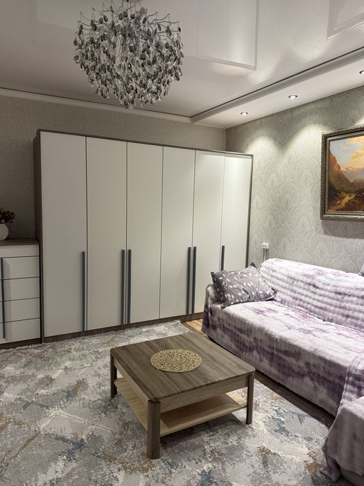 Продажа квартиры 2/9/9. Ориентир Буз базар. Метро М. Горького