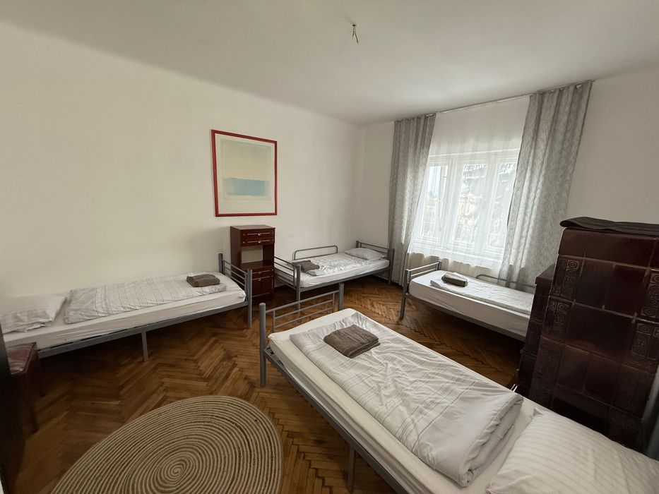 Cazare medias / 50 ron persoana