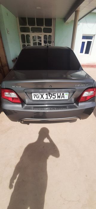 Nexia2  toza mashina yaxshi holatta