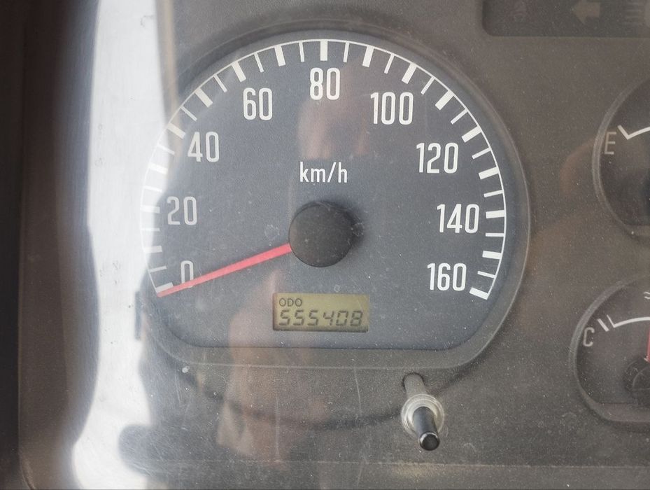 Isuzu  сотилади, холати яхши