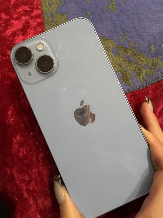 продам айфон базовый 14