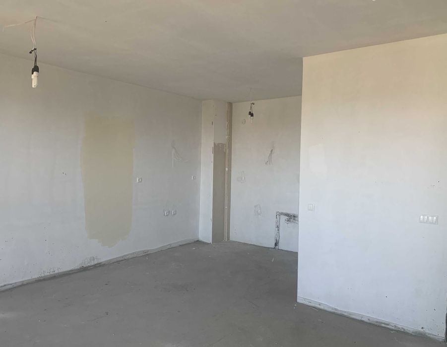 Продава се Двустаен апартамент в Карлово - 67 кв.м за 1453 €/кв.м - Снимка #3