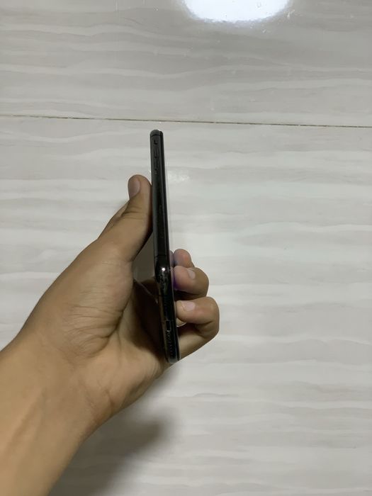 IPhone xs 64Gb sotiladi