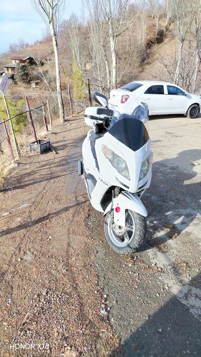 Мото и вело шлемы