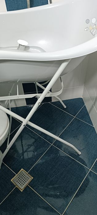 Вана със стойка my baby