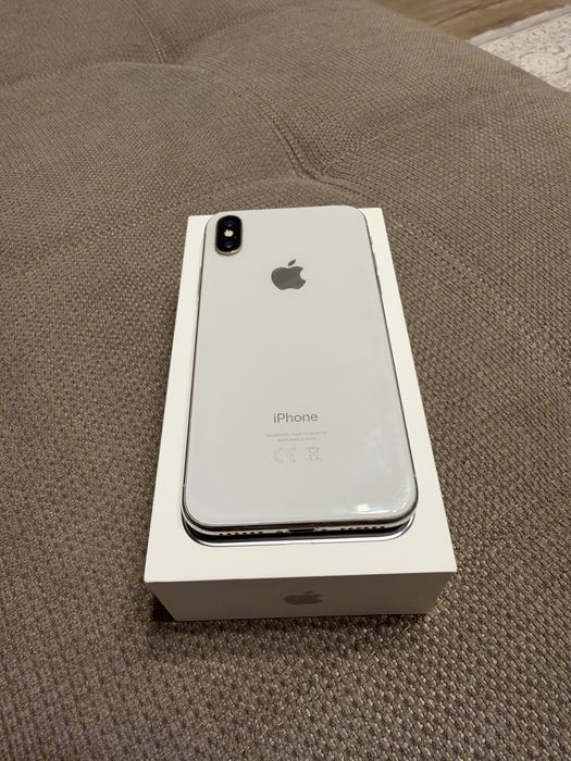 iPhone X, Silver, 64 GB