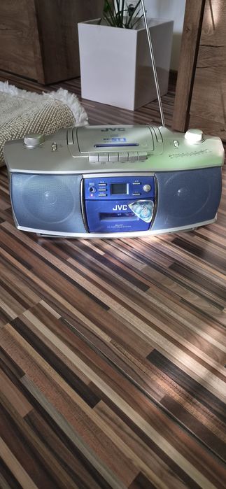 Radio casetofon cd Jvc