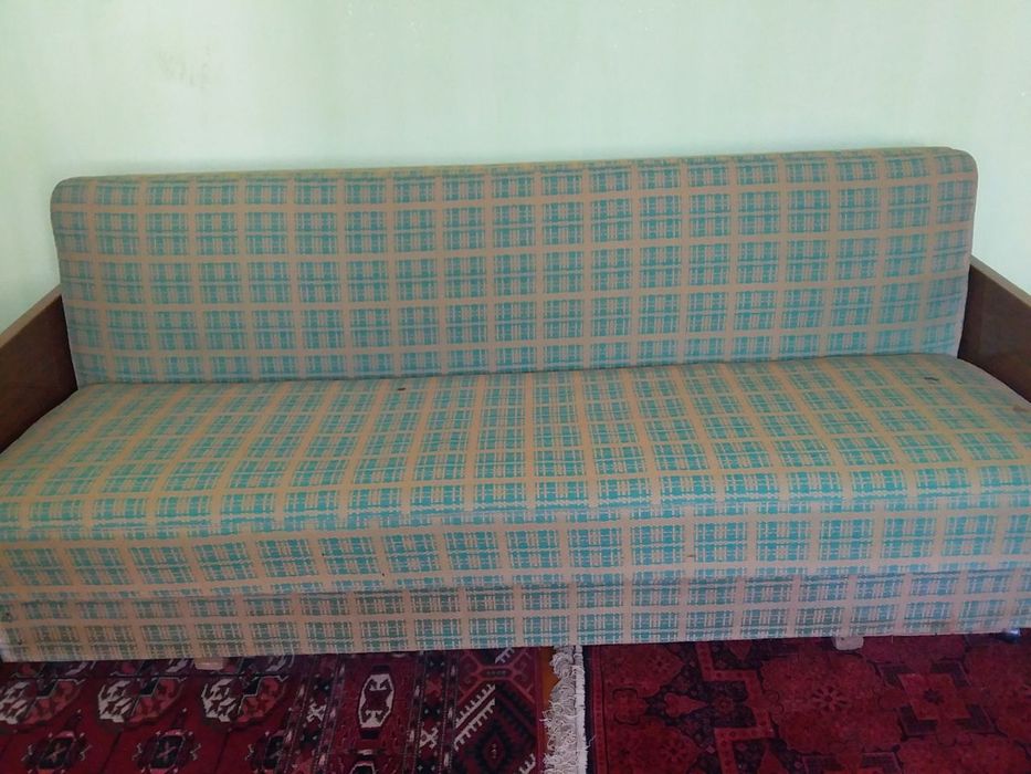 Продается диван!