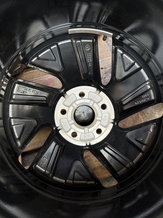 Jante originale VW ID7 in doua dimensiuni  255/45 19 cu 235/50 19