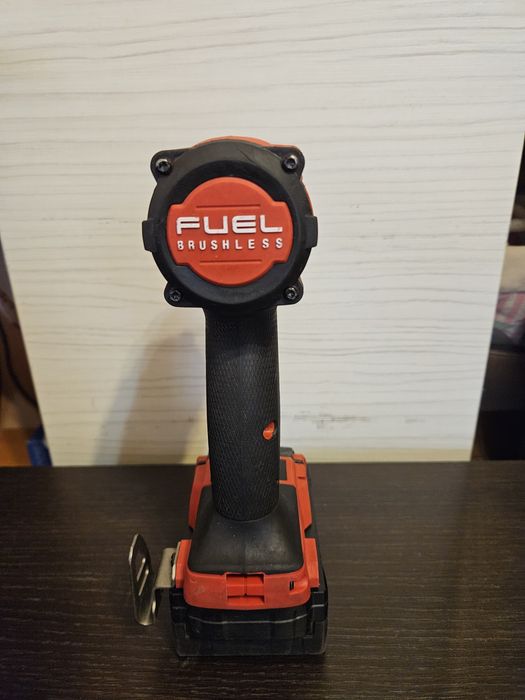 Milwaukee M 18 FIW2F 12, pistol cu impact