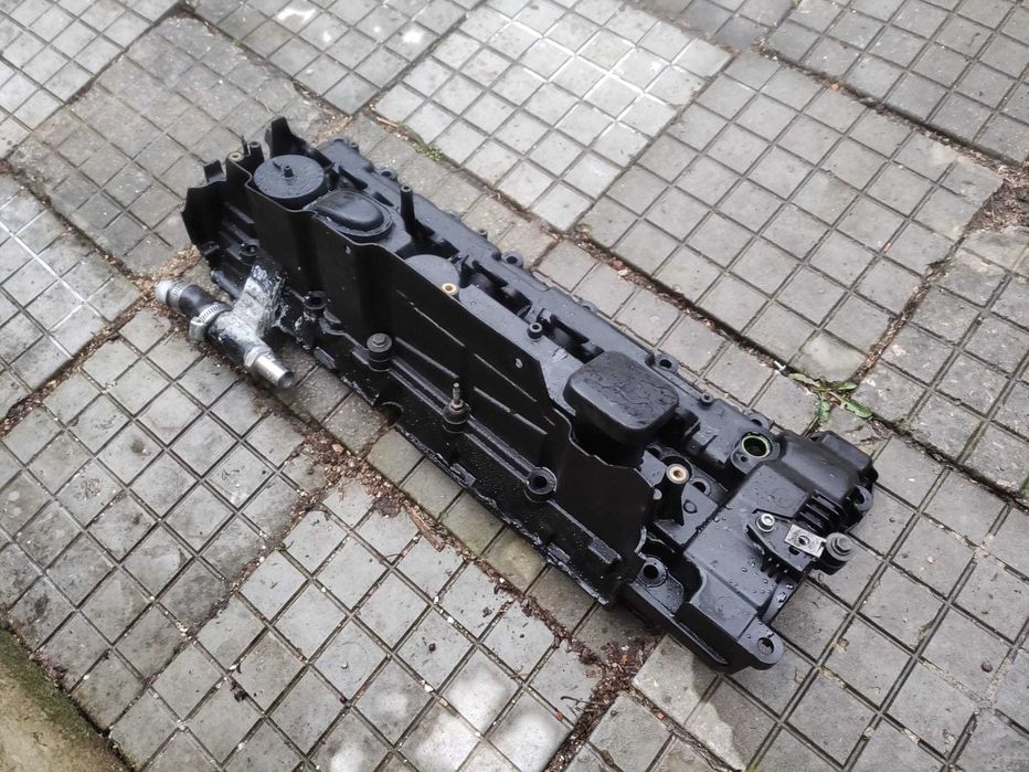 Капак клапани БМВ е60 530д