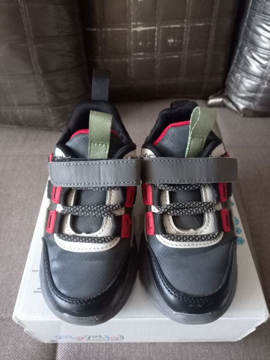 Продам обувь для мальчика