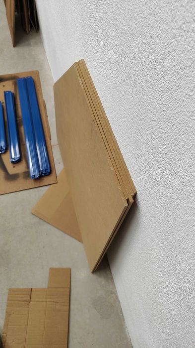 Ъглов метален стелаж Kovona Futur (180x90x45 см)