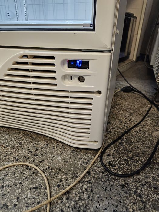 Фризери инокс за тави 60на40см1800лв