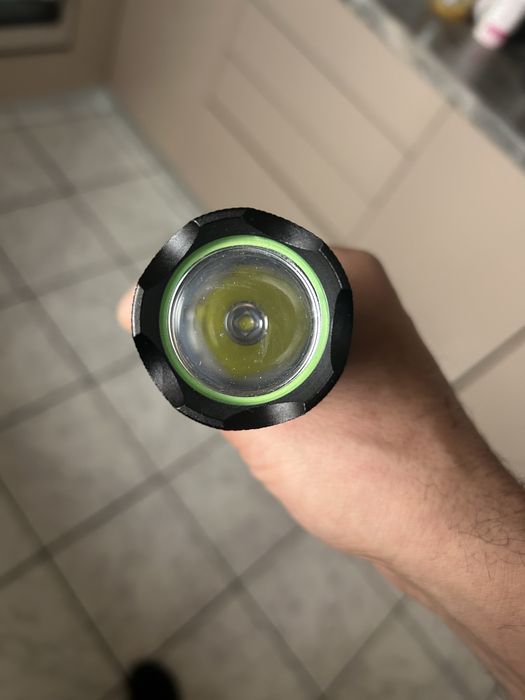 Lanterna tactica profesionala stubai