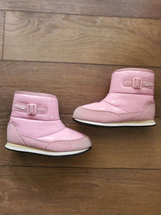 Маратонки, апрески Nike, мокасини, ботуши, пантофи 25-26.5 номер