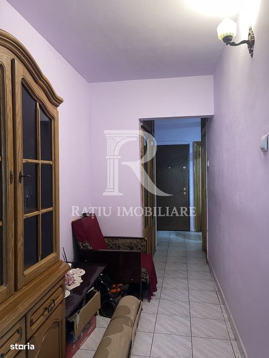 Apartament cu 3 camere  | Etaj intermediar | Calea Aradului | Oradea