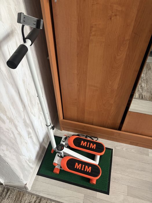 Продам степпер новый