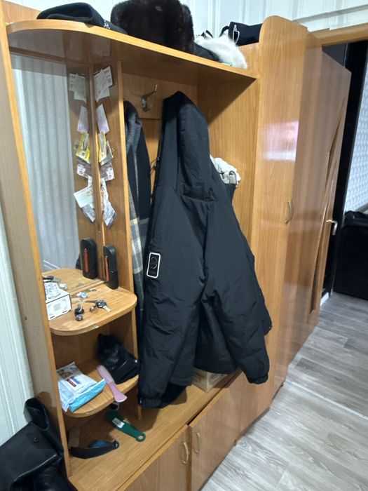 Шкаф для прихожей