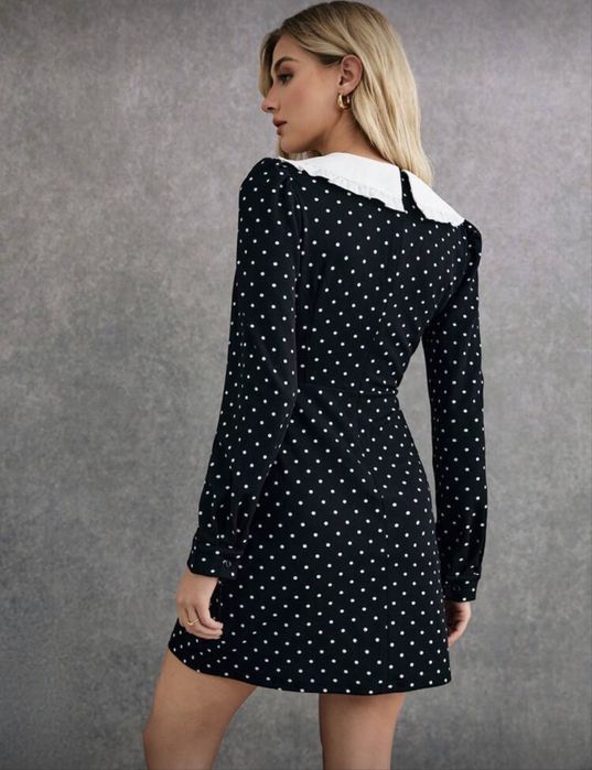 Рокля на точки в черно