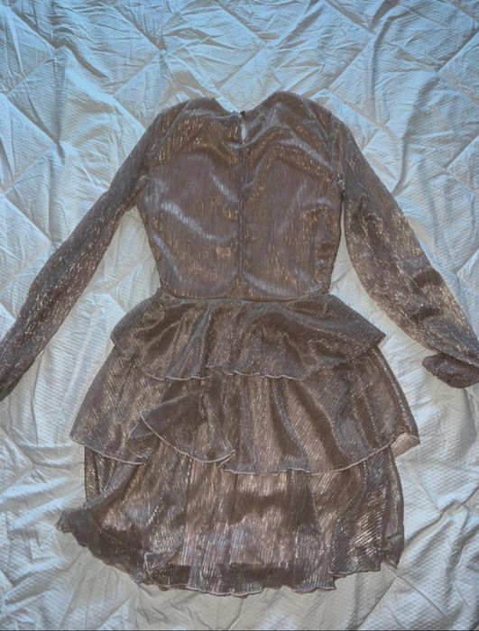 Rochie aurie cu sclipici