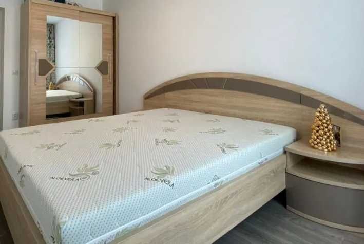 Дава се под наем Тристаен апартамент в Пловдив, Център - 90 кв.м за 331.5 € - Снимка #2