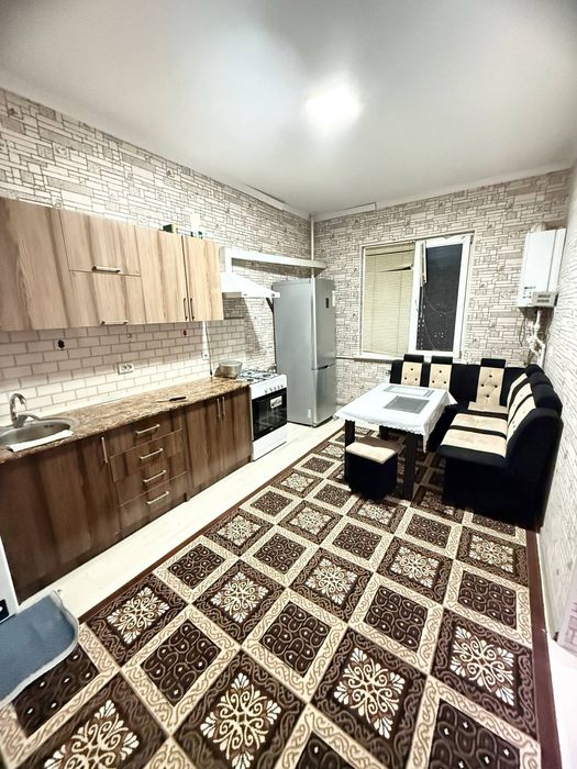 Миробод тумани Ойбек метро атрофида  2 хонали квартира ижарага берилад