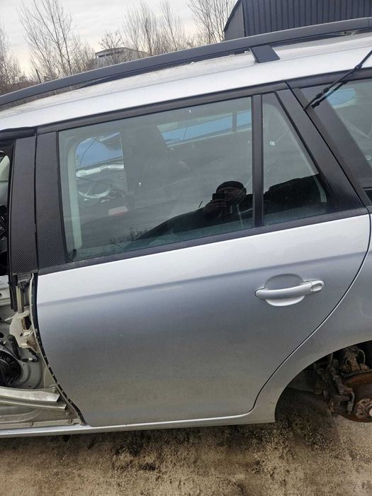 Usa dezechipata stanga spate Volkswagen Golf 6 Break