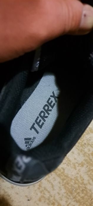 Adidas. TERREX  Маратонки 39.1/2
