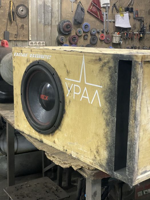 Сабвуфер kicx с усилком