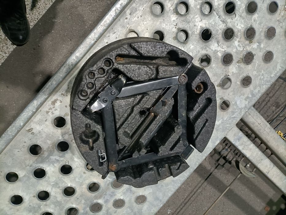 Cric cheie de roți manivelă kit ; Vectra c signum