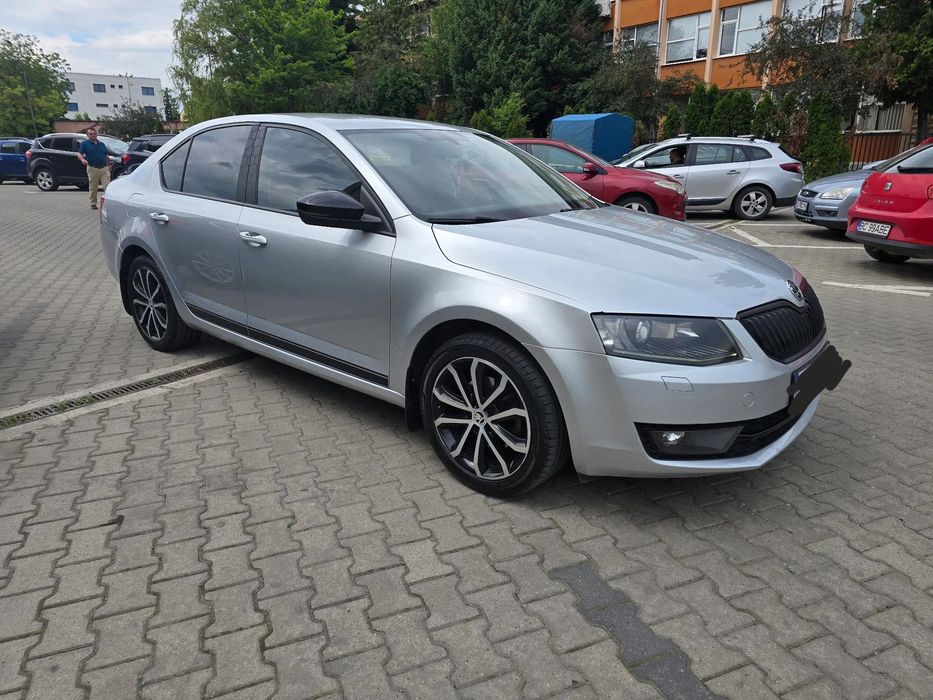 Skoda Octavia Al doilea proprietar. Cumparata de la Dasweltauto la 27000km.