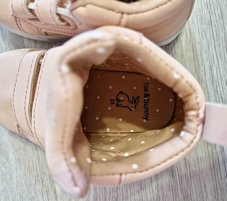 Детски високи сникърси (обувки)