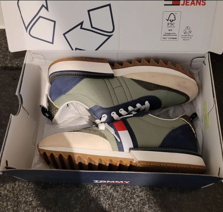 Спортни обувки Tommy Jeans