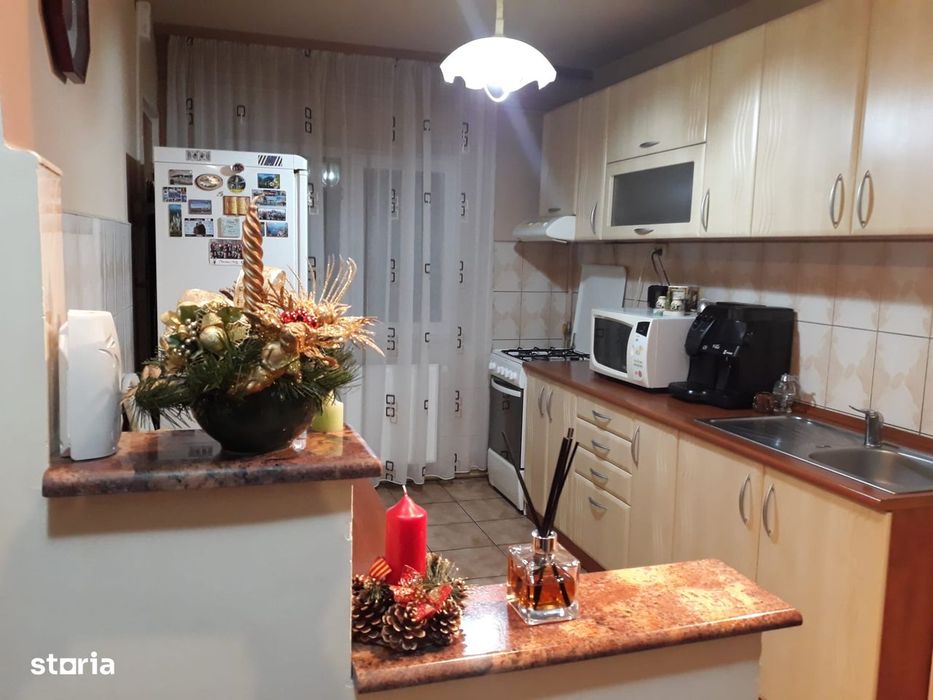 Apartament 4 camere, 2 bai, Micalaca - Miorita, 92 mp, renovat — fotografia 1