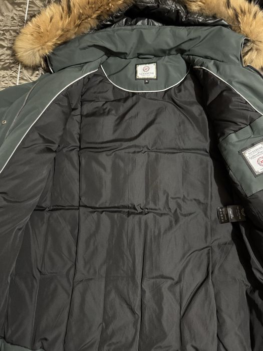 Продам зимнюю куртку