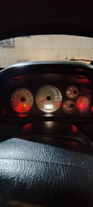 Продается Митсубиси Лансер