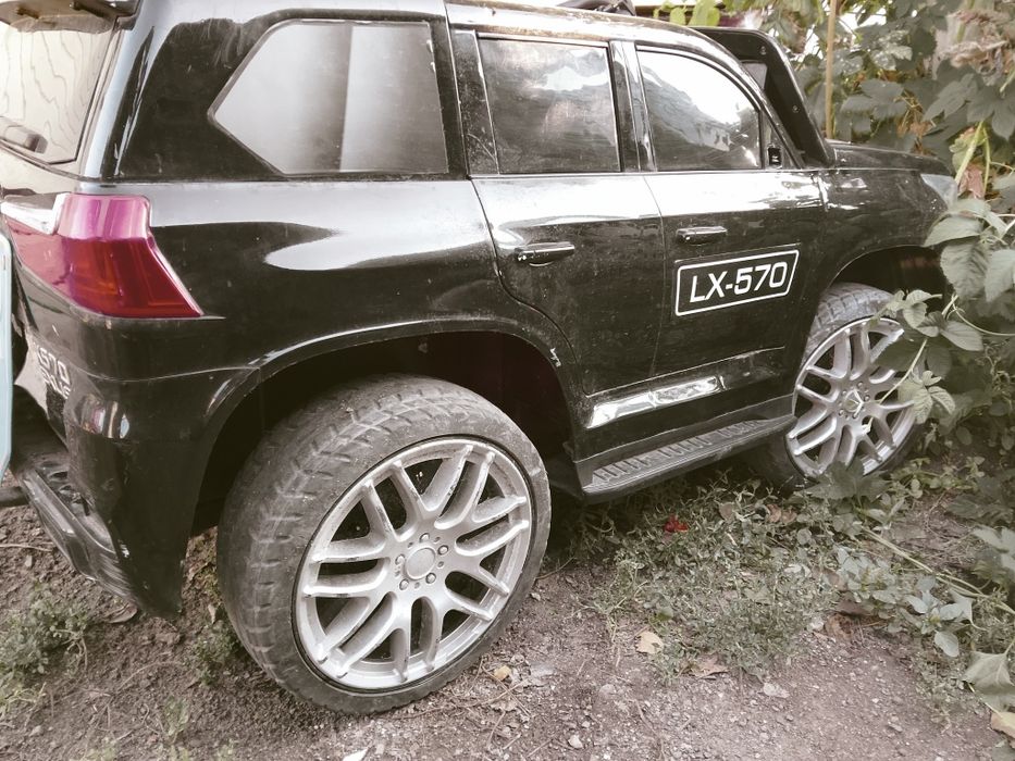 Lexus 570 меняю на смартфон