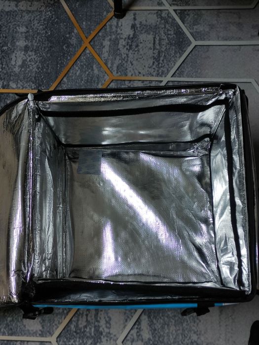 Продается термосумка Wolt