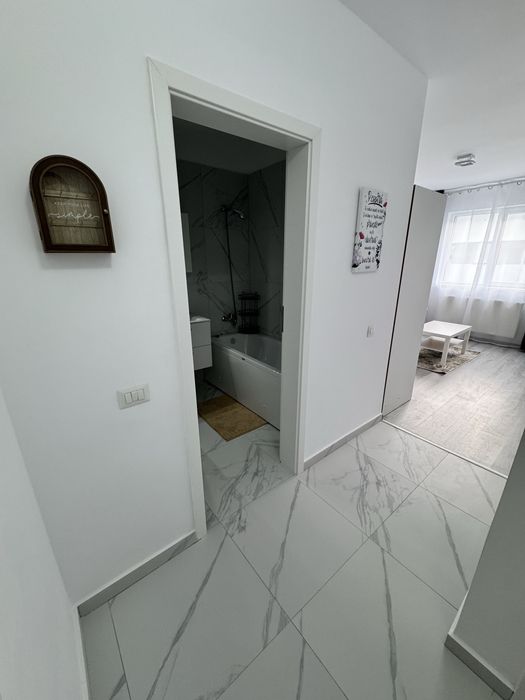 Inchiriez garsoniera, Str. Tineretului, PROPRIETAR (prima inchiriere)