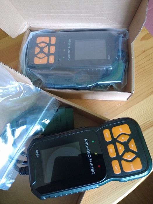 Диагностика скенер за автомобил OBD II Нова