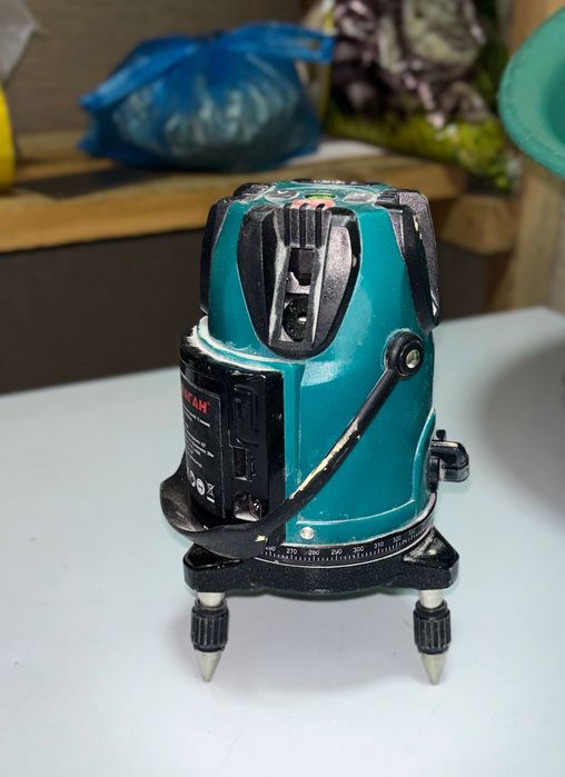 продам лазерный уровень